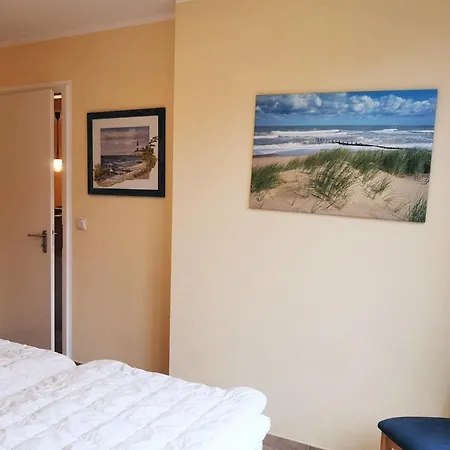 Haus Mecklenburg 8 * Ostseebad Kühlungsborn